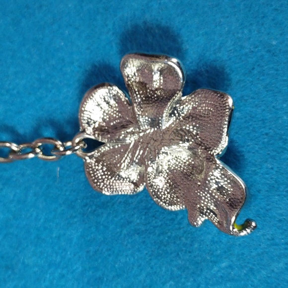 Pink Enameled Flower Purse Charm Keyring - Picture 4 of 5